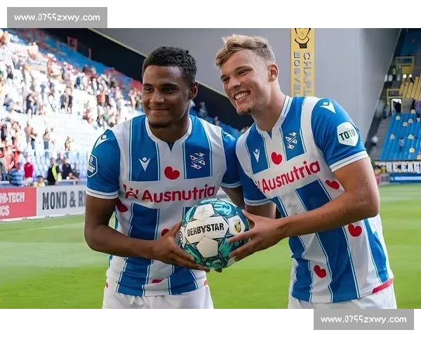 那不勒斯鏖战费耶诺德欧战焦点对决全景深度解析赛事前瞻热点导读